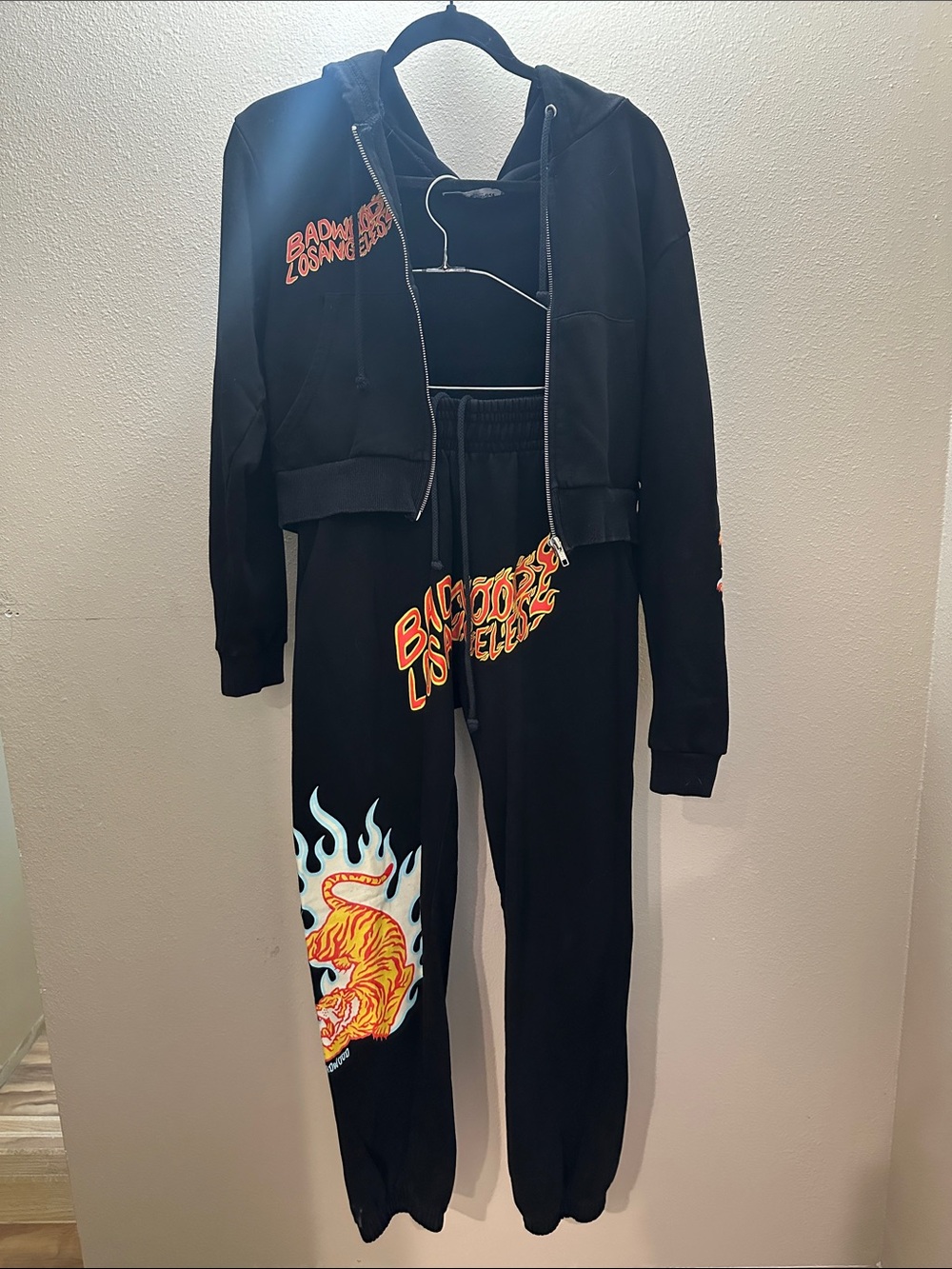 Badblood Los Angeles Black Graphic Jogger Set - Hooded Track Pants & Jacket